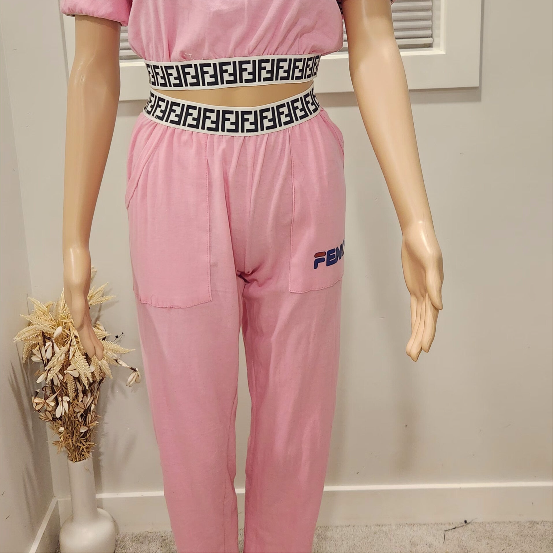 2 pcs pink fen set