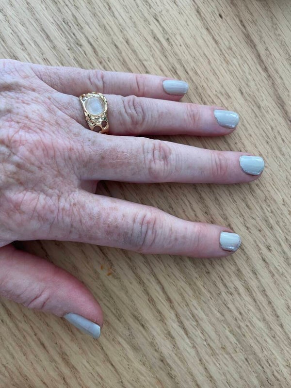 Ring breed met steentje