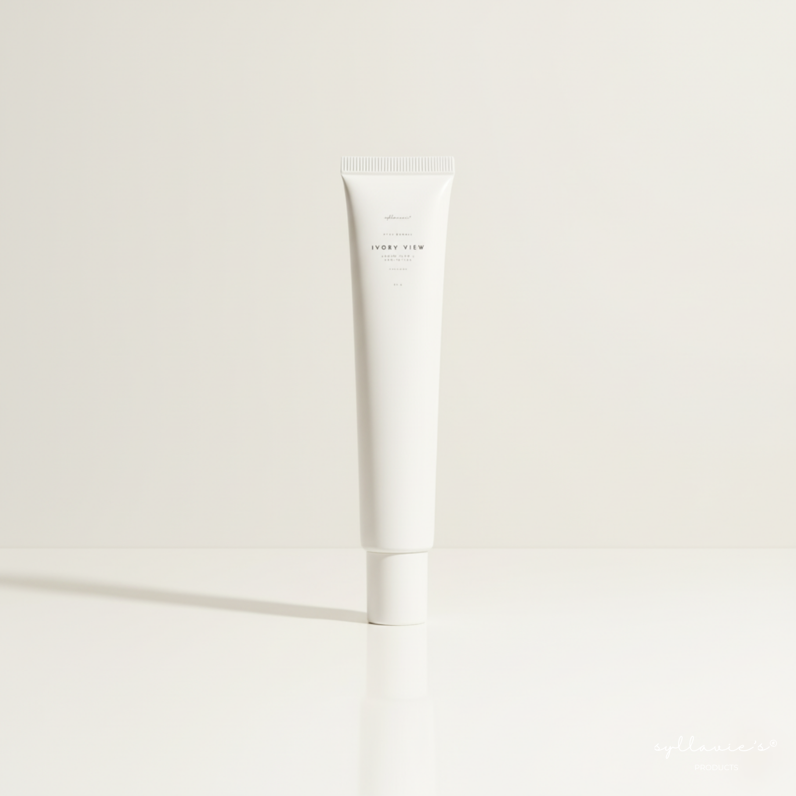 IVORY VIEW: Crème Contour des Yeux Lissante & Hydratante