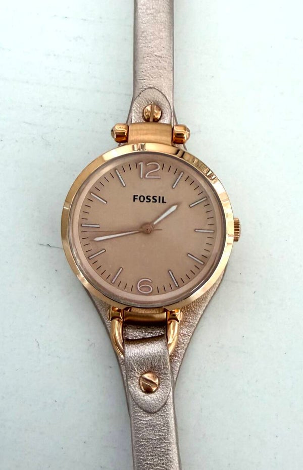 Watch - Fossil Women’s Quartz Gold-Tone 32mm Analog Watch Gold Dial Leather Strap