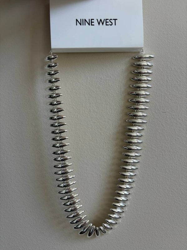 Jewelry - Nine West Silver Tone Metal Statement Necklace Lobster Clasp