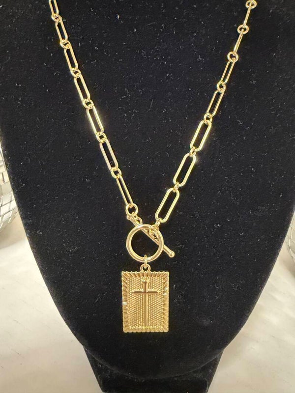Jewelry - Gold Tone Link Chain Toggle Necklace Rectangle Pendant