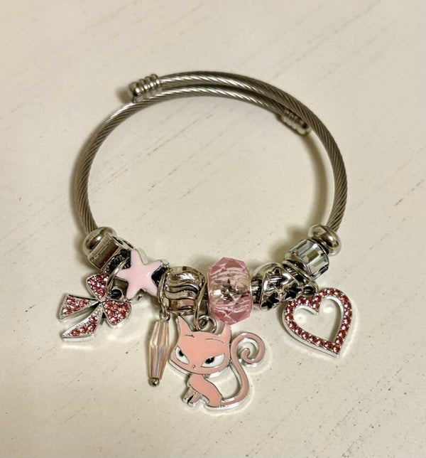Jewelry - Silver Tone Cable Bangle Charm Bracelet Pink Cat Heart Star Bow