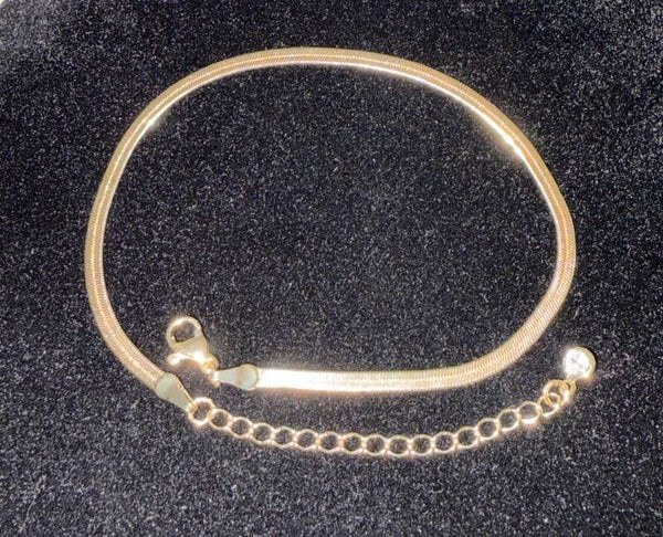 Jewelry - Gold Tone Snake Chain Bracelet/ANKLET Lobster Clasp Metal No Stone Sizable
