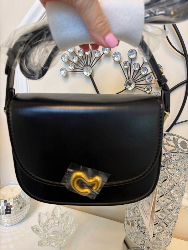Bag - Scarleton Black Solid Shoulder Bag Gold Hardware Buckle Flap Adjustable Strap