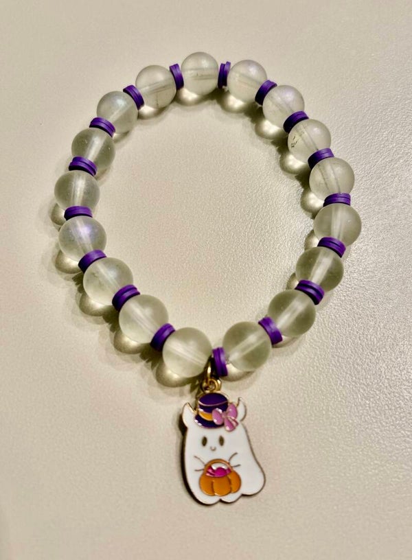 Halloween - Purple Clear Plastic Beaded Stretch Bracelet Halloween Dangle Ghost Charm
