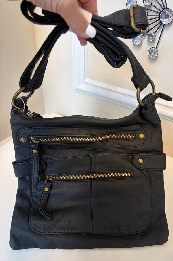 Bag - Women’s Black Zip Shoulder Bag Gold Hardware Detachable Strap Pockets