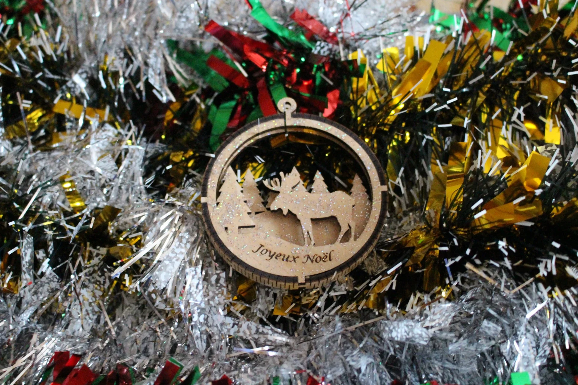 Boule de Noël Elan Ronde en Bois 3D
