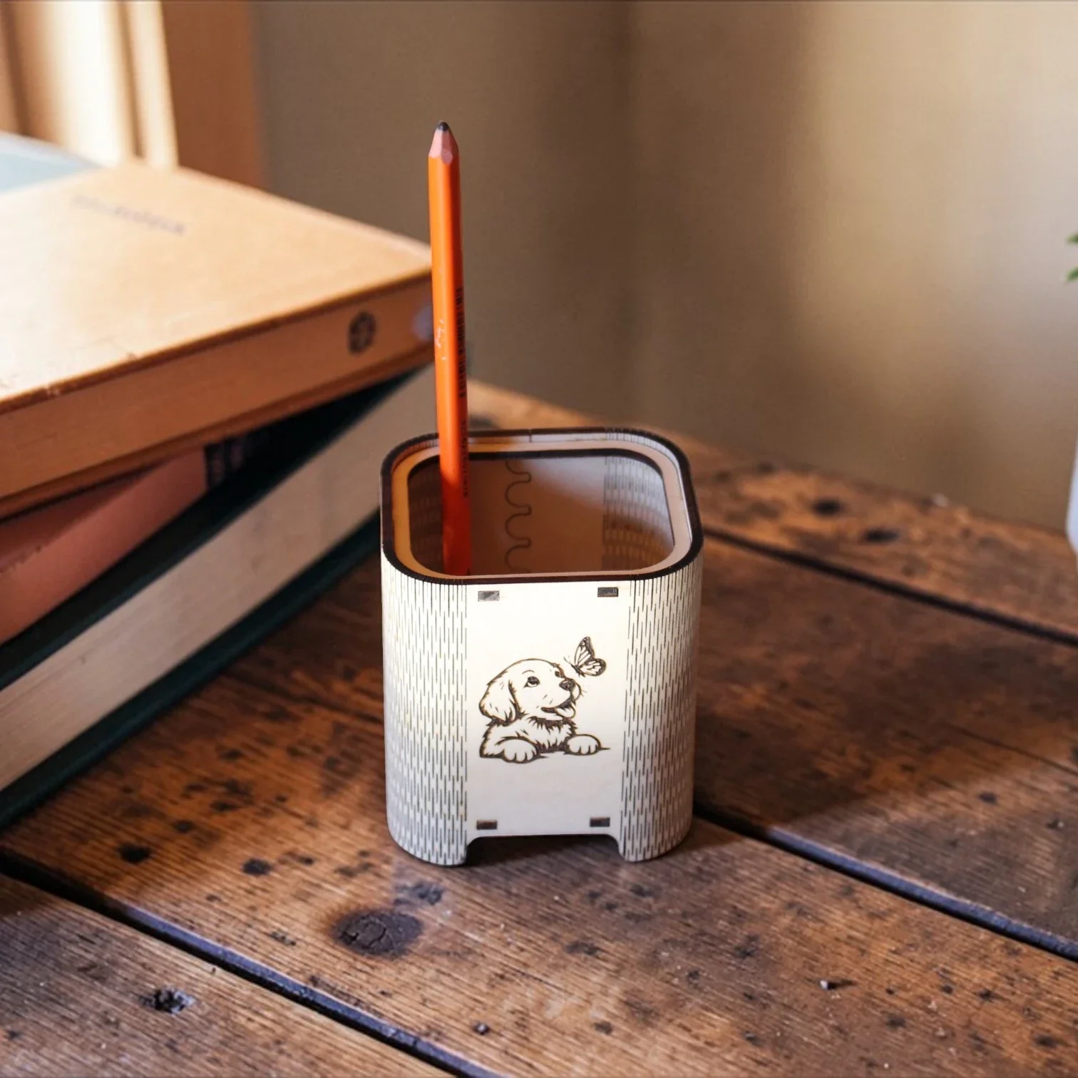 Porte-Crayons en Bois avec motif chien