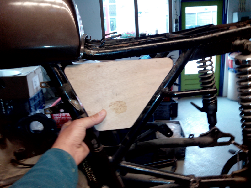 Laverda 750SF sidecovers