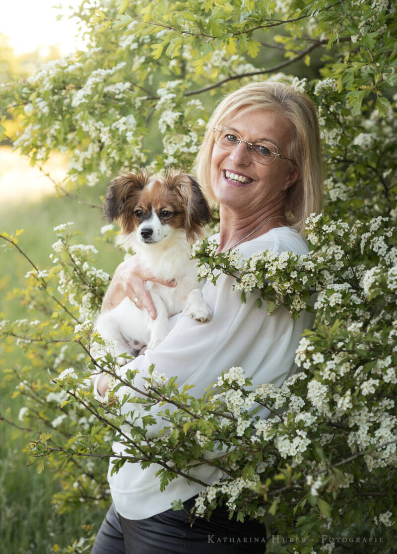 HundFIT, Hundemasseur, Hundefitnessschule, Hundeschule, Hunde-Fitness-Schule, Newcomer, Sozialisierung, Grundgehorsam, Verhaltenskorrekturen, Alltagstauglichkeit, Hundefitness, Gesundheit, langes Leben, HundFIT