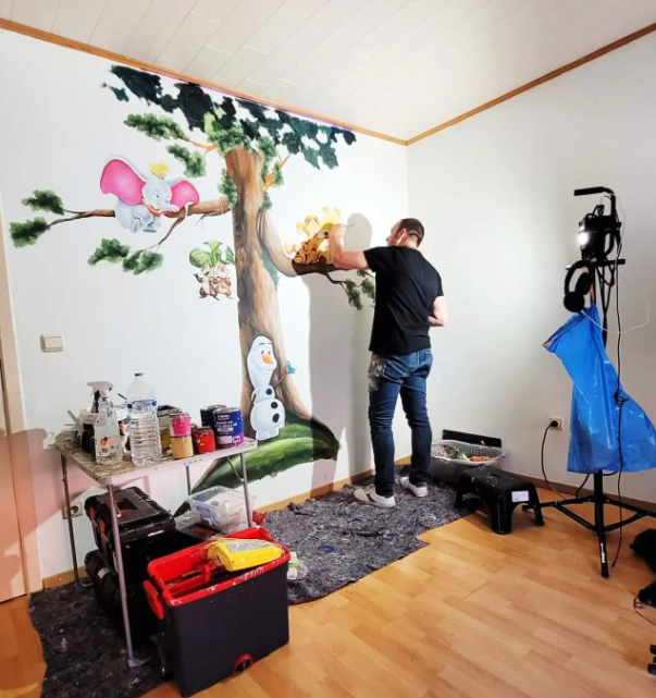 muurschilder, wandkunst, muurschildering babykamer, muurschildering kinderkamer, muurschildering binnen, muurschildering laten maken, kinderkamer interieur