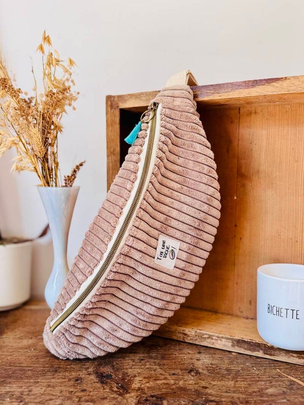 Sac banane velours côtelé large beige - "T'as une tâche ! Pistache"