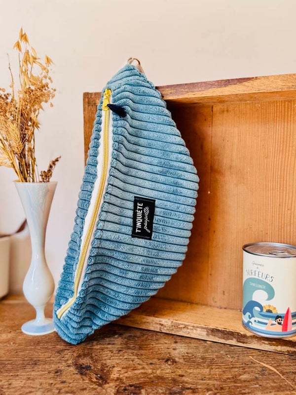 Sac banane velours côtelé large bleu - "T'inquiète Paupiette"