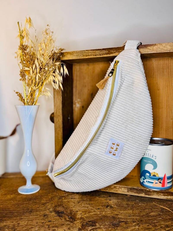 Sac banane velours côtelé fin crème - "Girl Power"