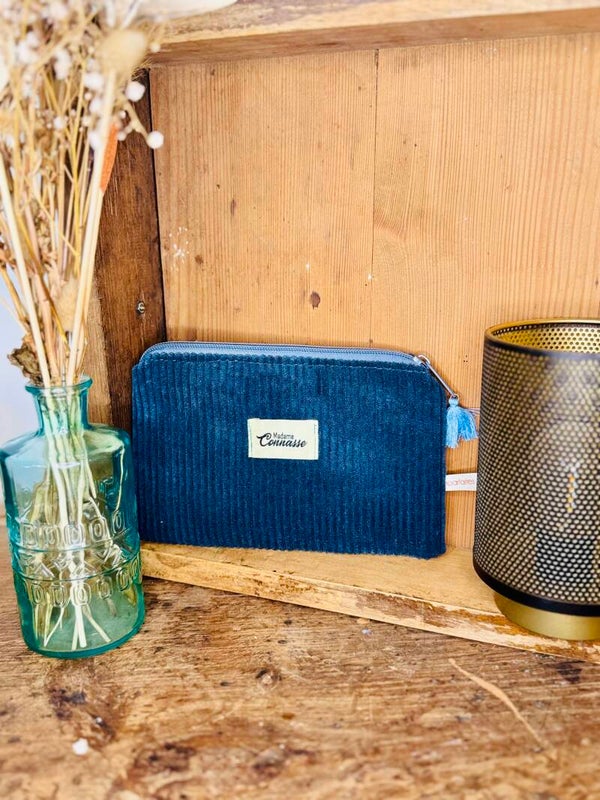 Trousse en velours côtelé bleu marine - Madame Connasse