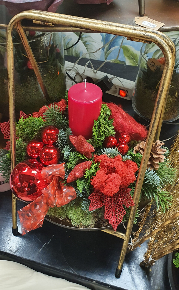 Kerststuk 4: Rood verhoging