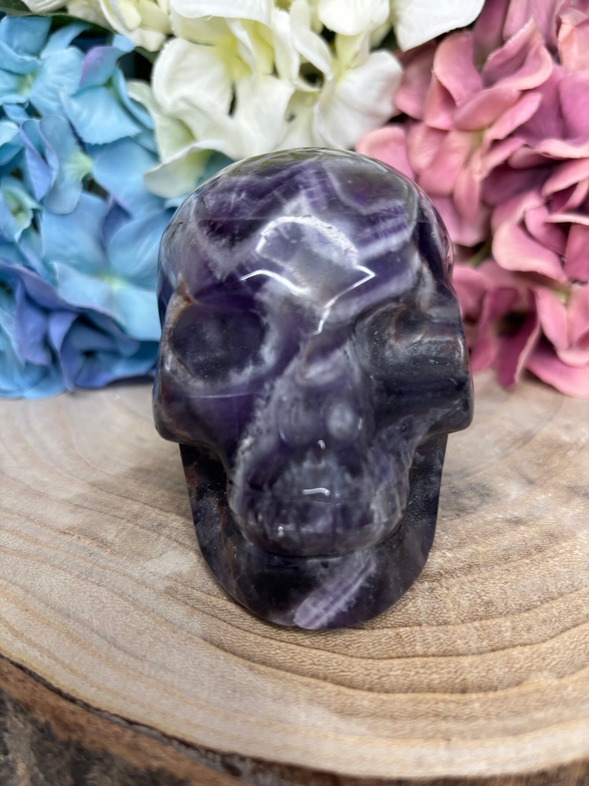 Chevron amethist skull