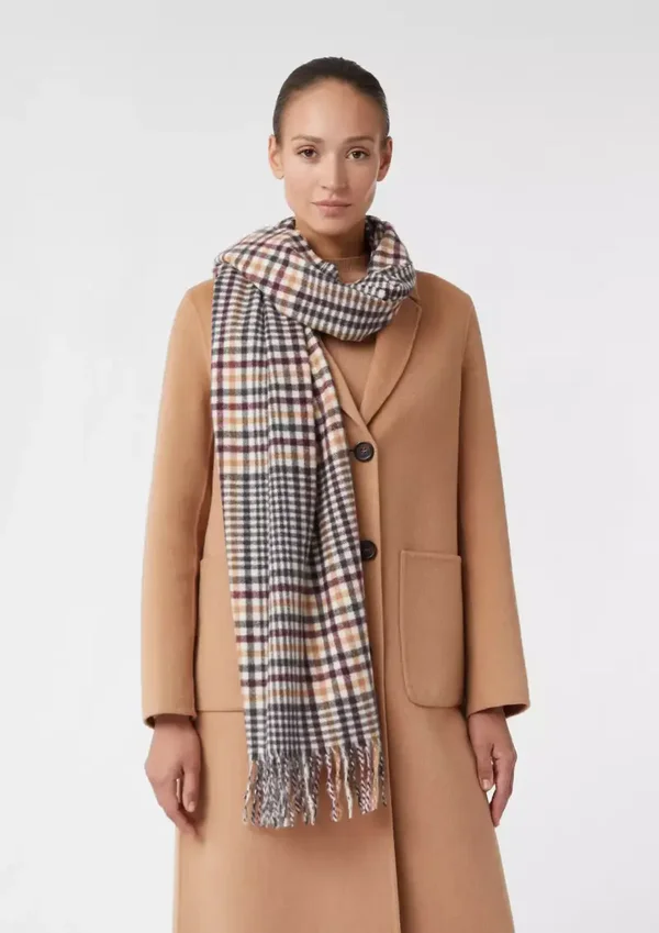 Soft fringed scarf with check pattern 2171751 COMMA