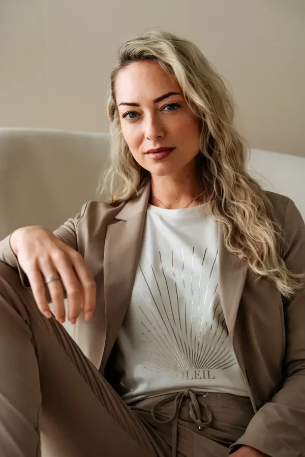 PHILEINE TRAVEL ET-Taupe ANDCOWOMAN