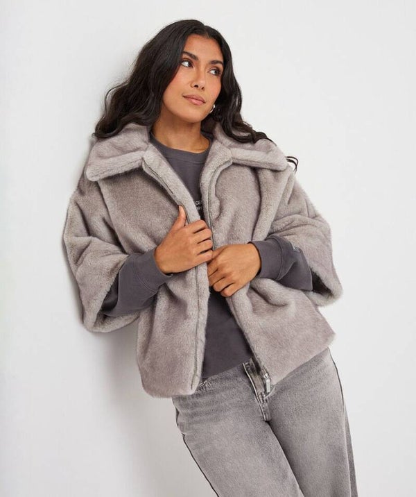 Coat poncho fake fur Esqualo F26.37500