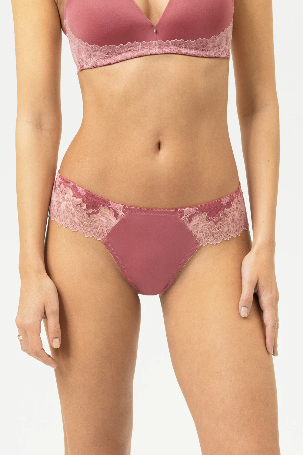 String Serie Luxurious Kleur Dawn Blush 74285 MEY