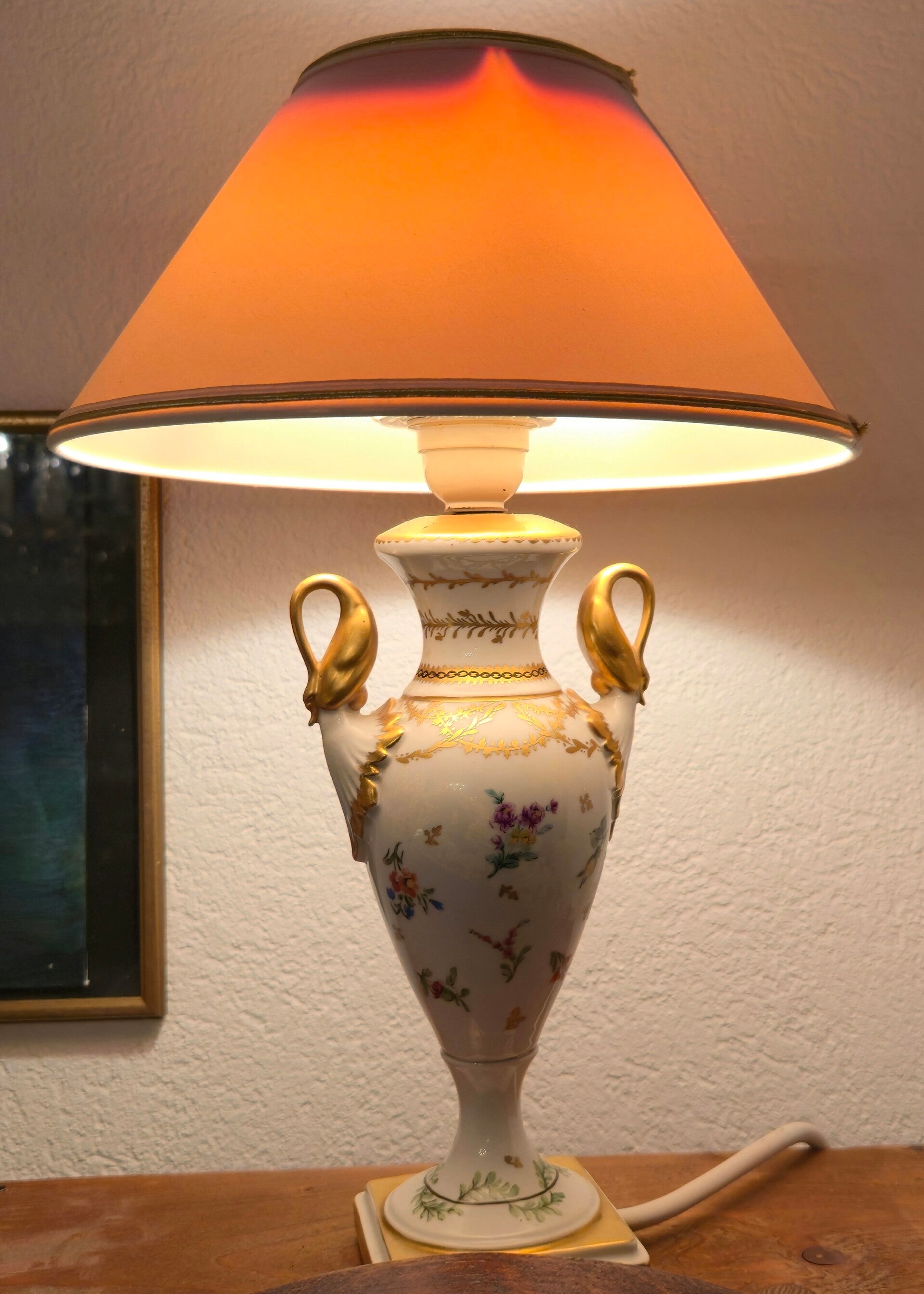 Porzellan Tischlampe