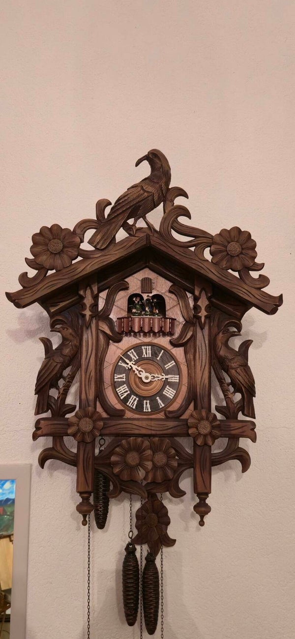 Schwarzwälder Kuckucksuhr