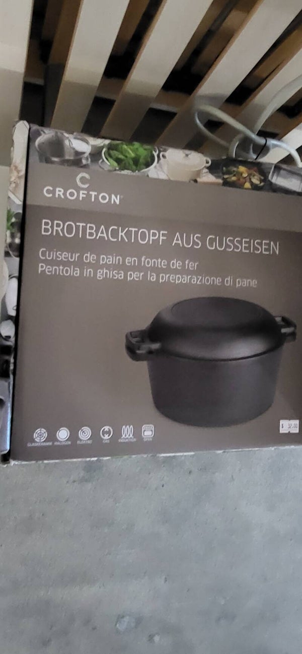 Crofton Brotbacktopf aus Gusseisen