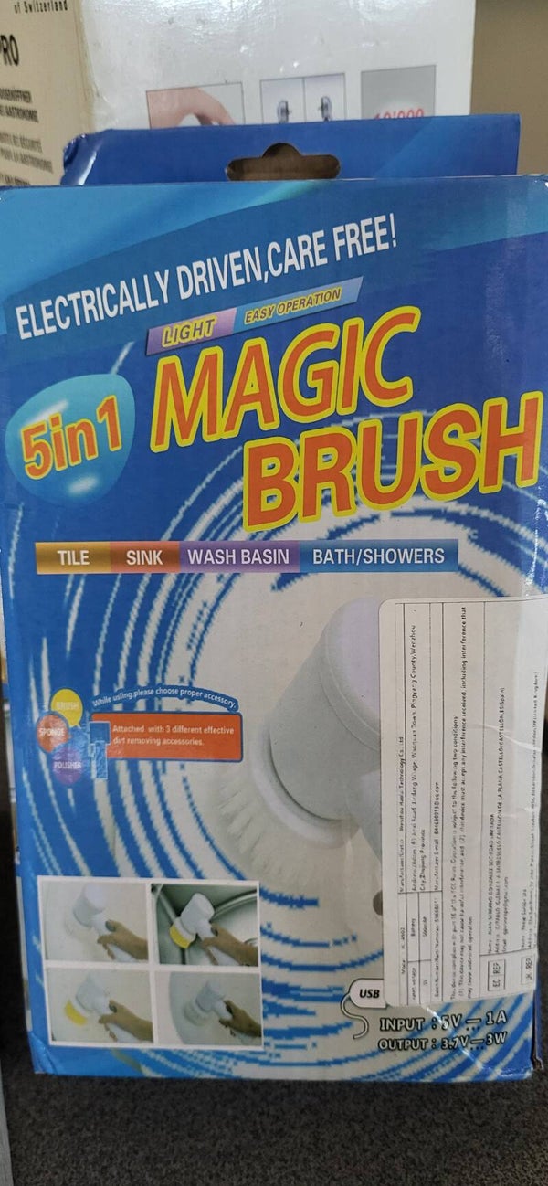 Elektrische Reinigungsbürste «Magic Brush» 5-in-1