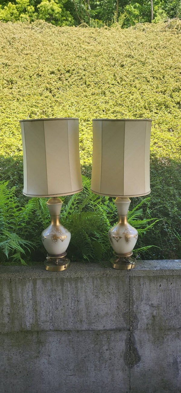 2 Vintage Tischlampen 90 cm – grosses Lampenpaar mit Originalschirmen