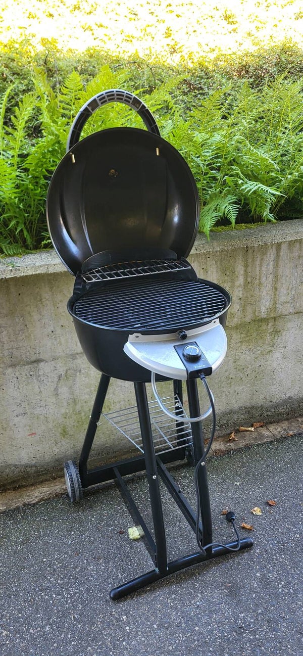 Trisa Elektro-Kugelgrill mit Deckelthermometer und Temperaturregler