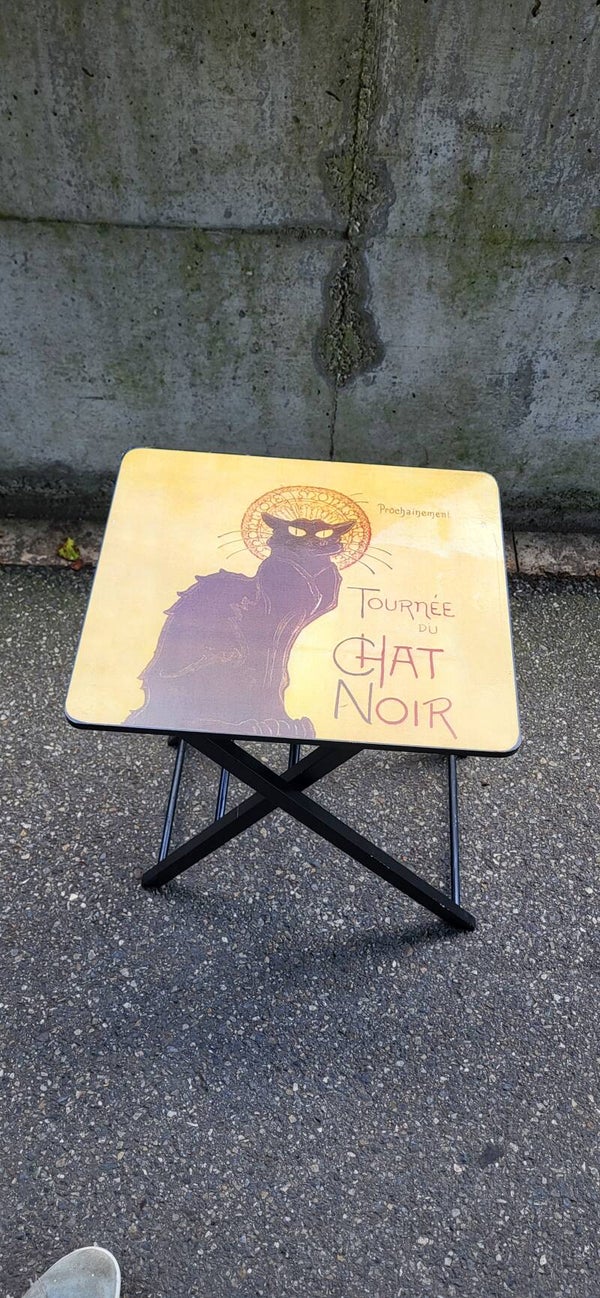 KARE Design Beistelltisch "Le Chat Noir" – Klapptisch – Vintage Café Stil