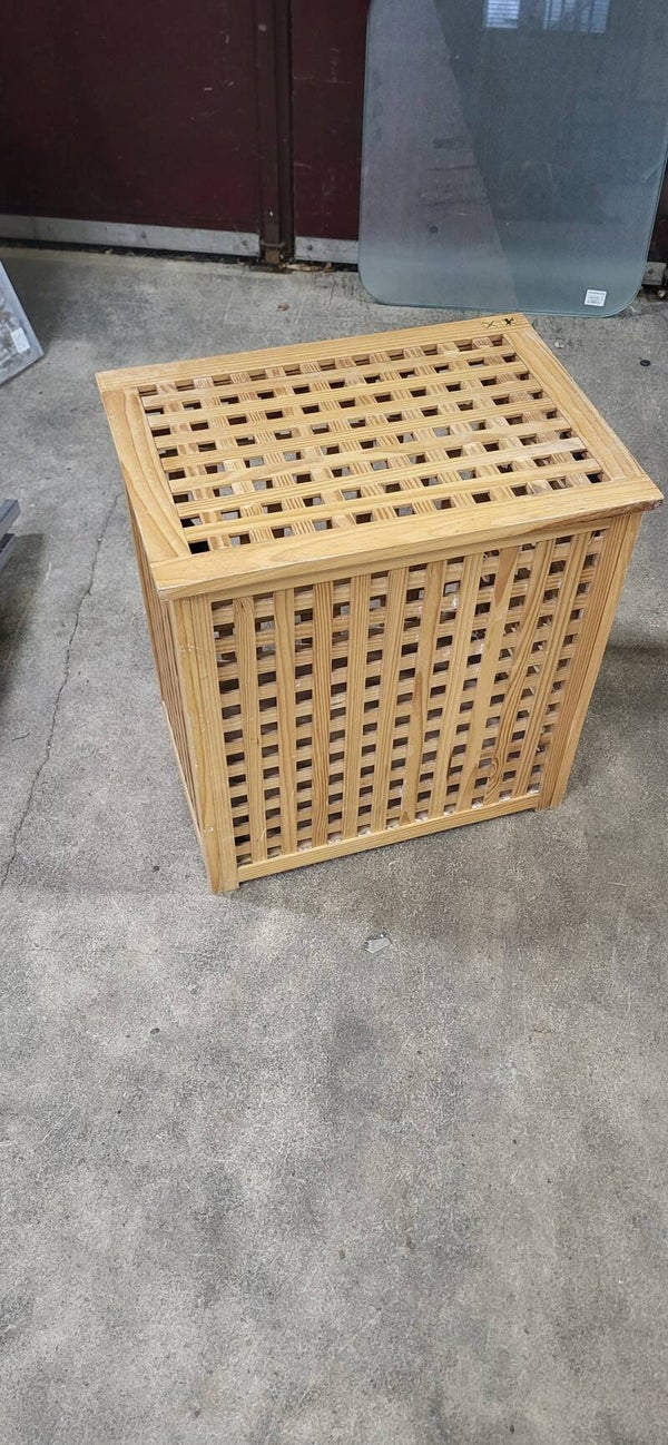 Holz-Wäschekorb mit Deckel – Wäschebox aus Holzlatten – Natur