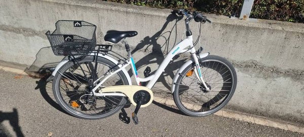 Kettler Damenvelo / Citybike mit Shimano-Schaltung und Korb