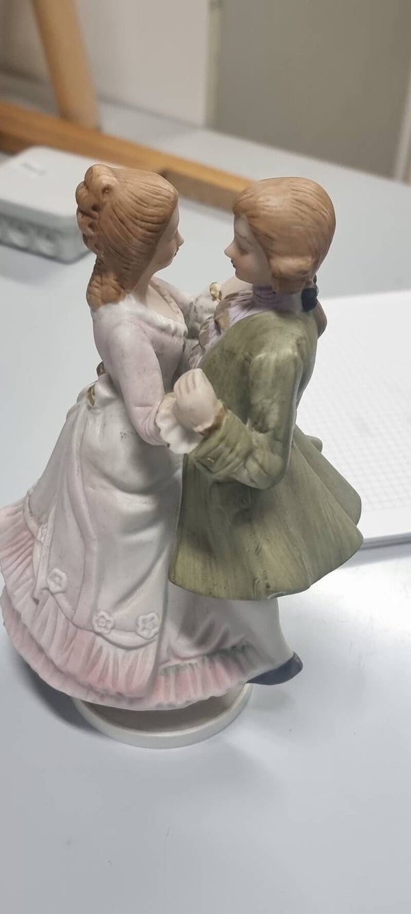 Spieluhr Tanzpaar drehend – Vintage, Made in Taiwan