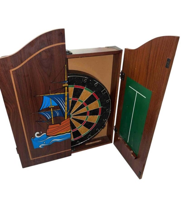 Retro Dartkasten / Dartschrank mit Segelschiff