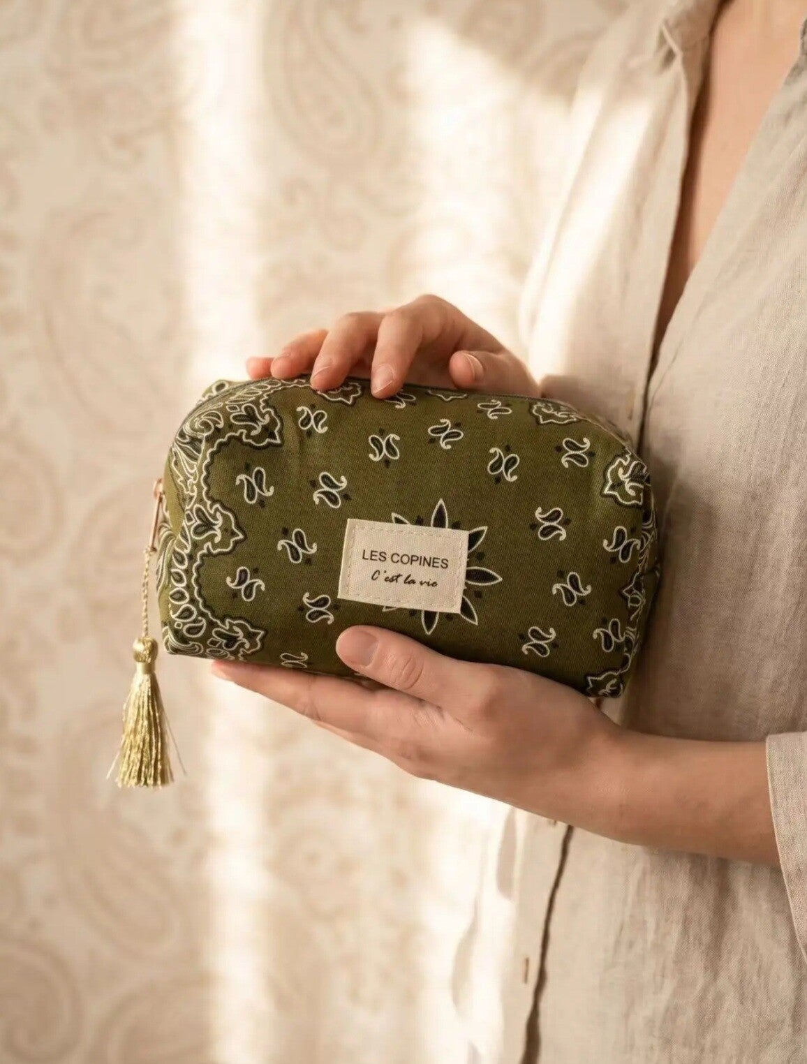 Idée cadeau Pochettes et Trousses Les copines c'est la vie