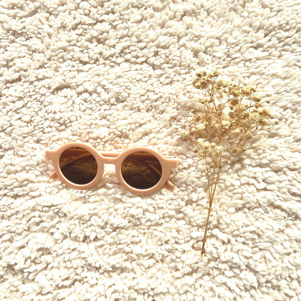Zonnebril lichtroze