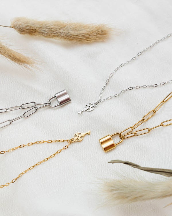 The Freedom Necklace set