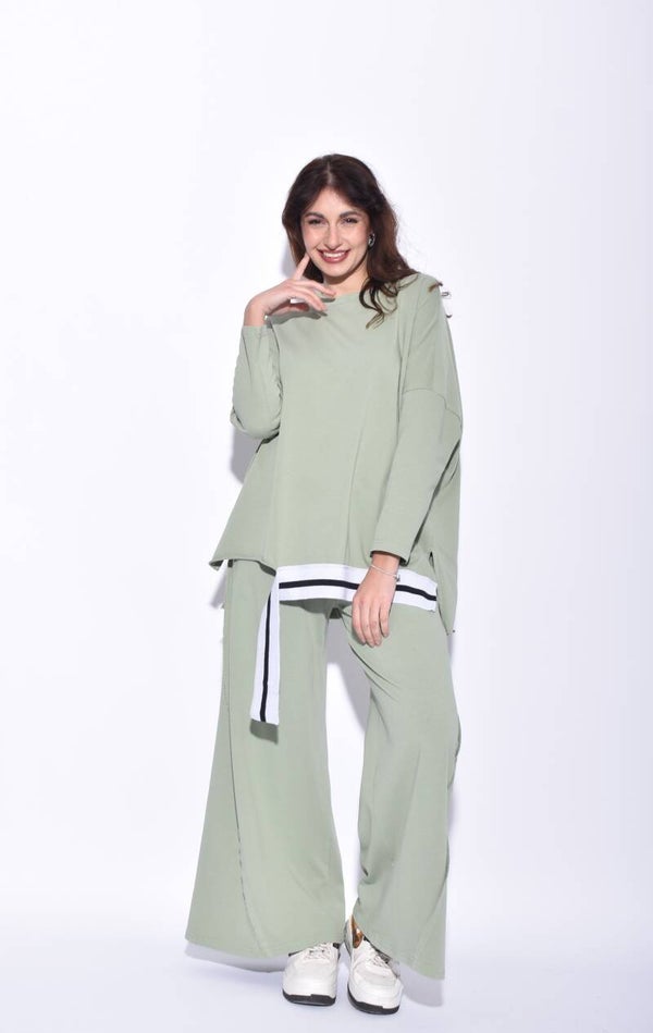 boyfriend sweatshirt