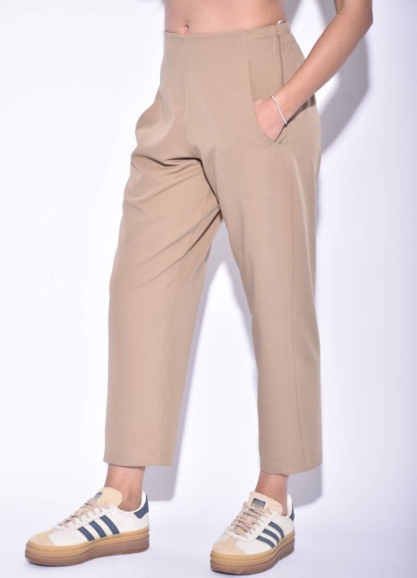 anastasia carrot pants