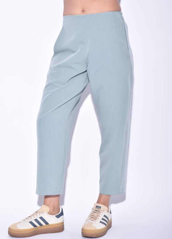 anastasia carrot pants