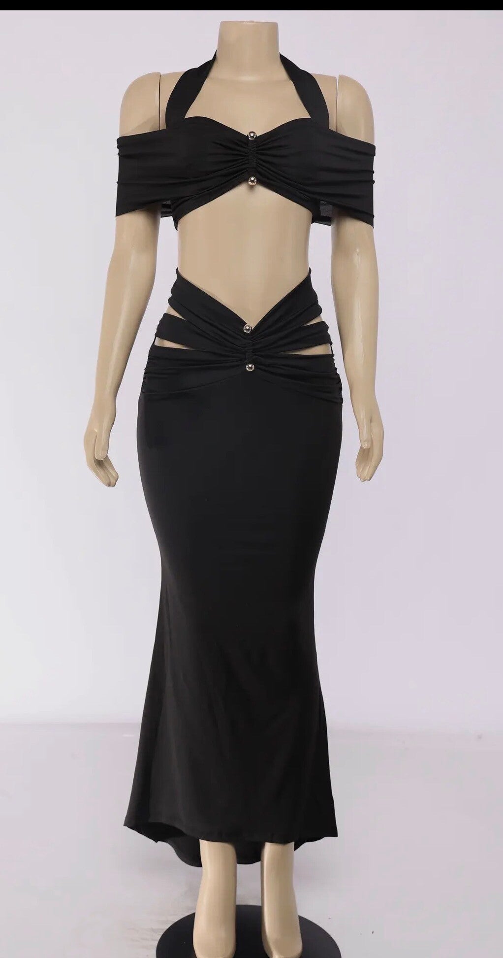 Cut-Out Glamour Maxi Set