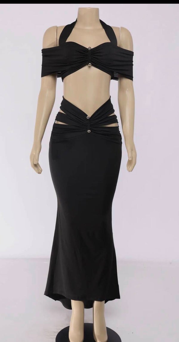 Cut-Out Glamour Maxi Set