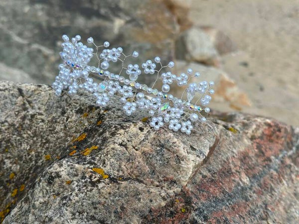 Isabella- Pearl Tiara with Teardrop Crystals