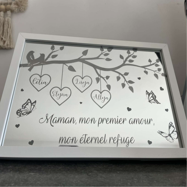 ✨🪞 Miroir Gravé Personnalisé avec Éclairage LED – Cadeau Unique pour la Fête des Mères 💖🎁