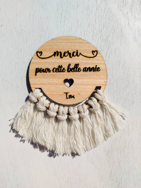 🧵🌸 Magnet avec macramé – Cadeau personnalisé plein de douceur 🌸🧵