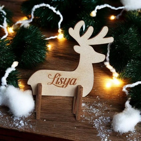 Marque-place Renne de Noël personnalisé – Bois 10×8,5 cm