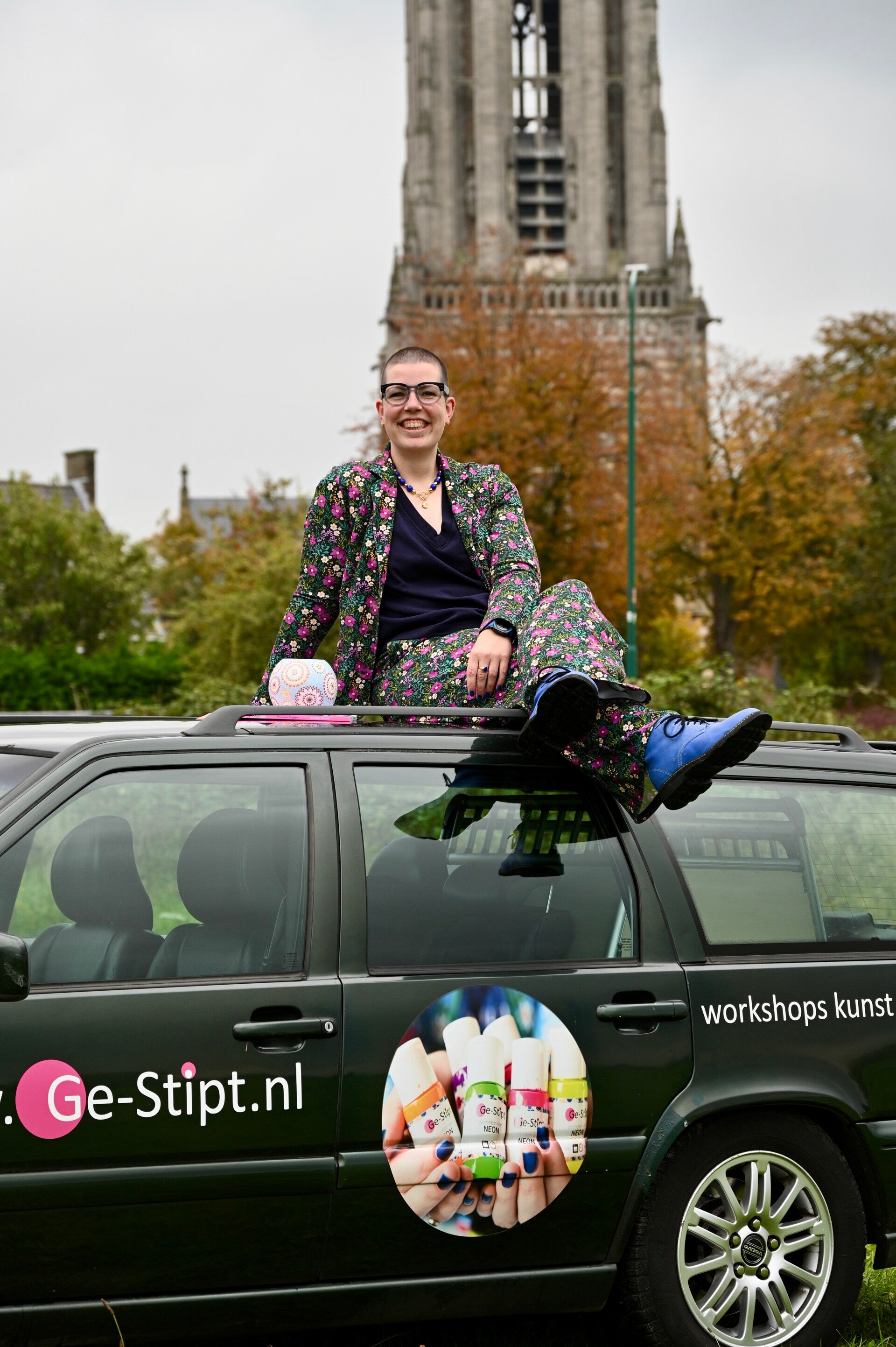 Social media beheer - online en offline vormgeving -  branding - copywriting - web design - veenendaal - vormgeving  - photoshop - teksten schrijven - afbeeldingen bewerken